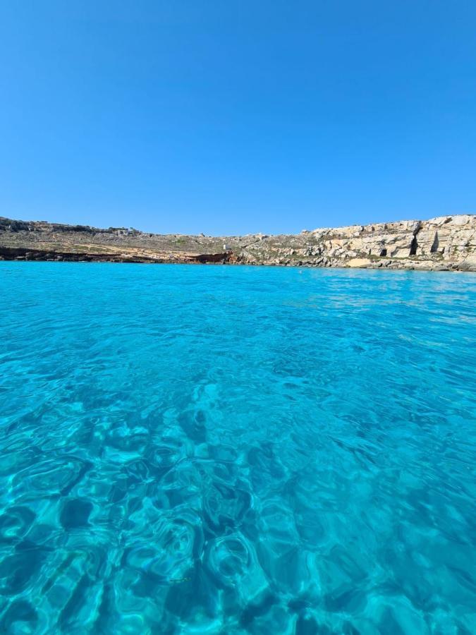 Sole Mare Sale Bed & Breakfast Torre Nubia Екстериор снимка