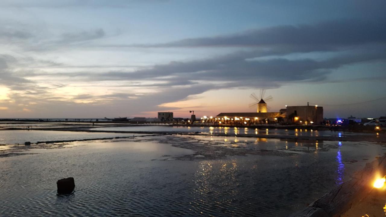 Sole Mare Sale Bed & Breakfast Torre Nubia Екстериор снимка