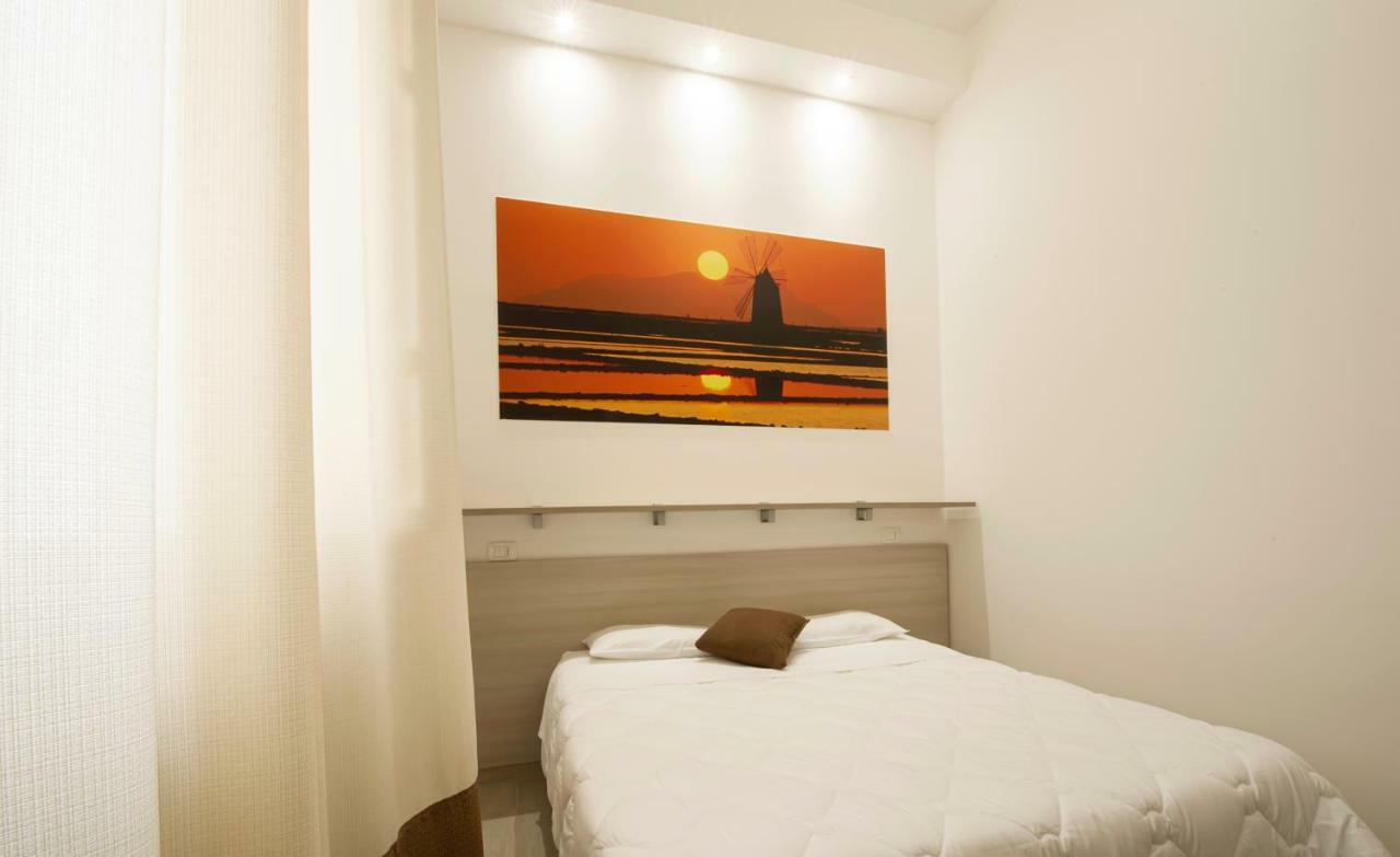 Sole Mare Sale Bed & Breakfast Torre Nubia Екстериор снимка