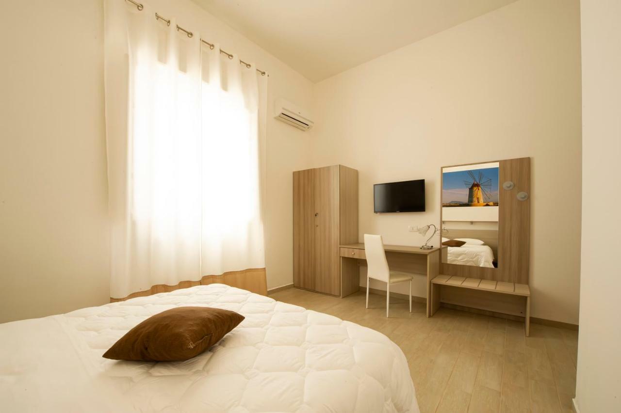 Sole Mare Sale Bed & Breakfast Torre Nubia Екстериор снимка